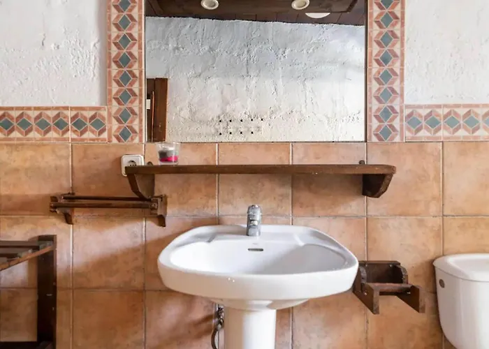 Дом отдыха Belvilla By Oyo Casa Tata *