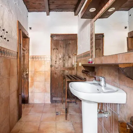 Belvilla By Oyo Casa Tata *