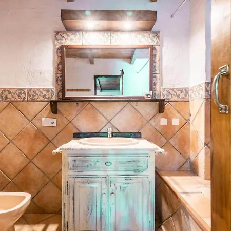 Belvilla By Oyo Casa Tata Tatil Evi Atogo