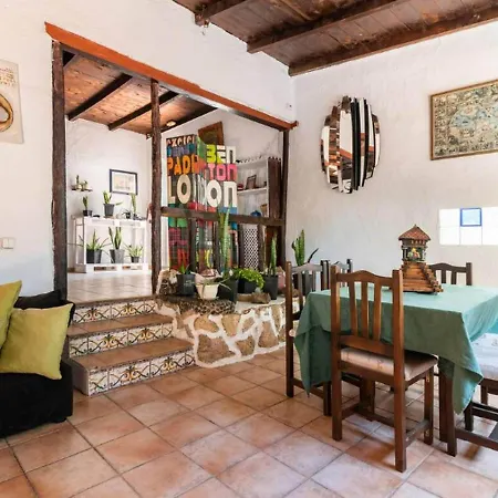 Belvilla By Oyo Casa Tata *