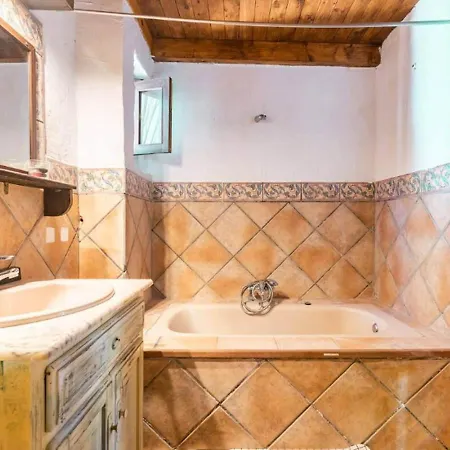 Belvilla By Oyo Casa Tata Atogo