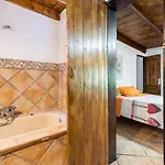 Tatil Evi Belvilla By Oyo Casa Tata Atogo