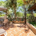 Belvilla By Oyo Casa Tata *