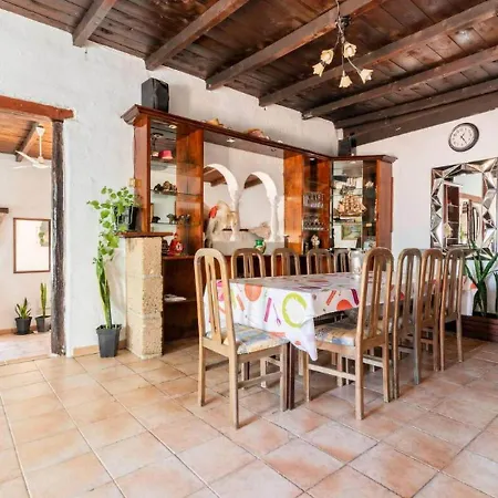 Belvilla By Oyo Casa Tata Tatil Evi Atogo